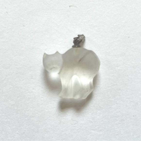 vintage • white clear translucent cat 🐱 necklace pendant - Picture 7 of 7